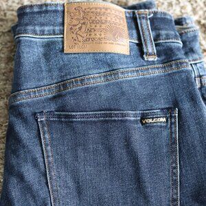 Volcom Mens Blue Jeans, size 32, slim strait
